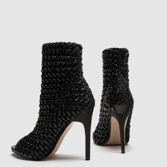 Zara Black Heel Braided Sandals Booties - Picture 4 of 8